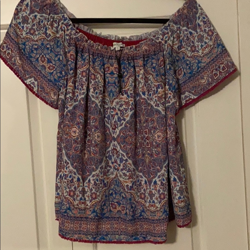 Summer off blouse